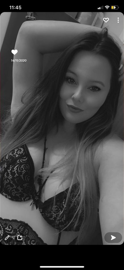 marie4444 OnlyFans picture