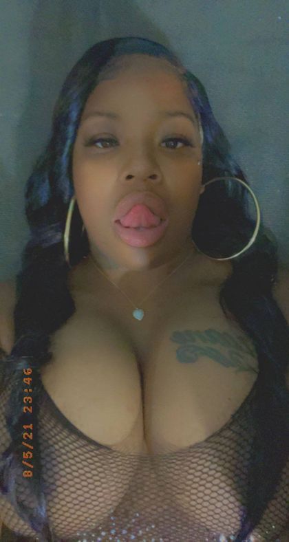 sincerelyurs4ever OnlyFans picture