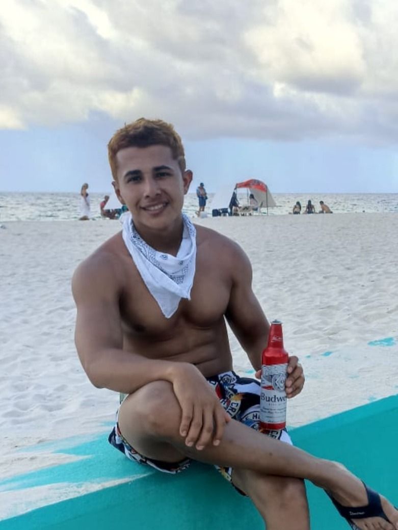 luchofuentes95 OnlyFans profile picture