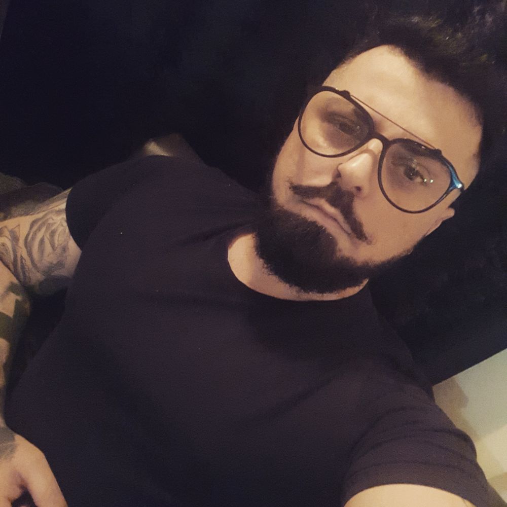 littlebrownboy33 OnlyFans profile picture
