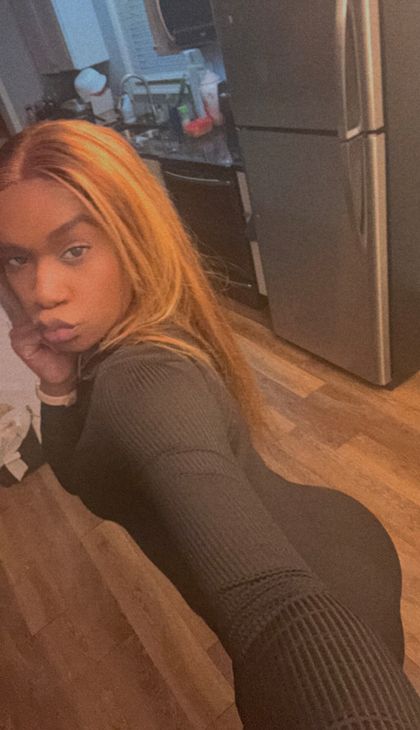 iluv_simone7 OnlyFans picture