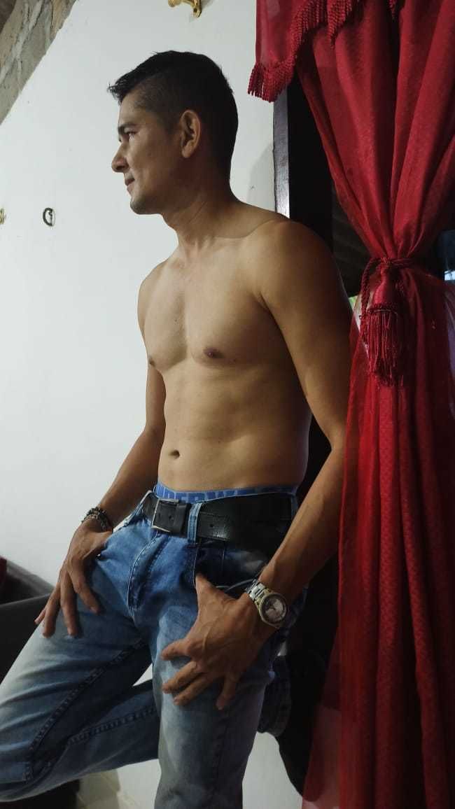 carlitosjox OnlyFans profile picture