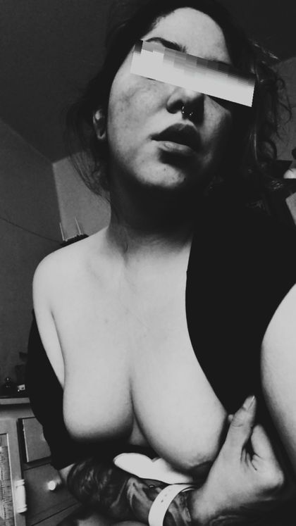 rowanhec OnlyFans picture
