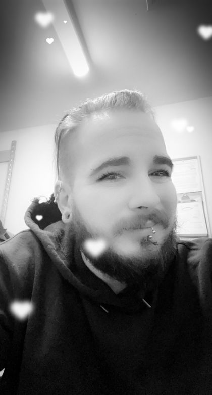 cursedvikingking OnlyFans picture