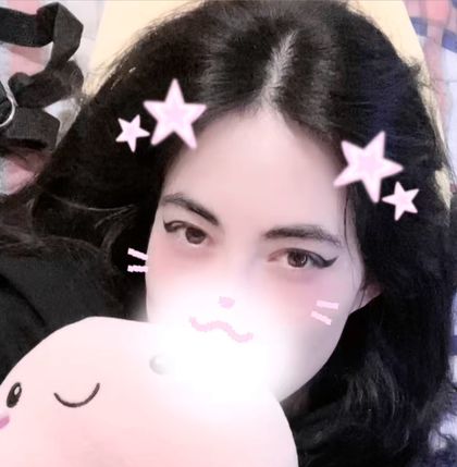petitesirah7 OnlyFans picture
