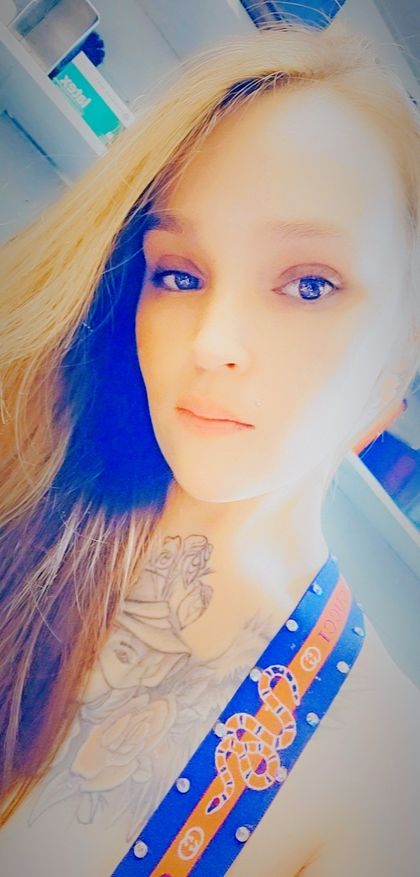 nicole313 OnlyFans picture