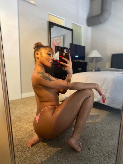 benziee OnlyFans picture