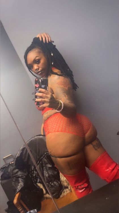 nolaxthesiren OnlyFans picture