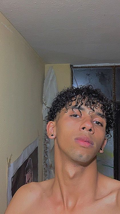 axxes_x OnlyFans picture