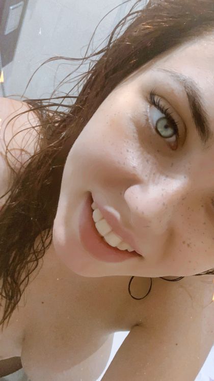 nenyhot OnlyFans picture