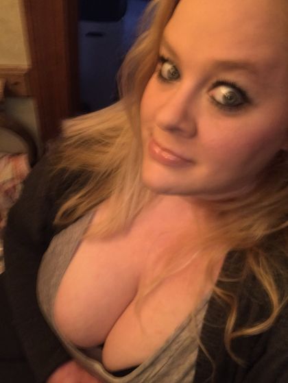 prettybrokeneyesgirl OnlyFans picture
