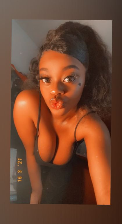 simplynaje OnlyFans picture