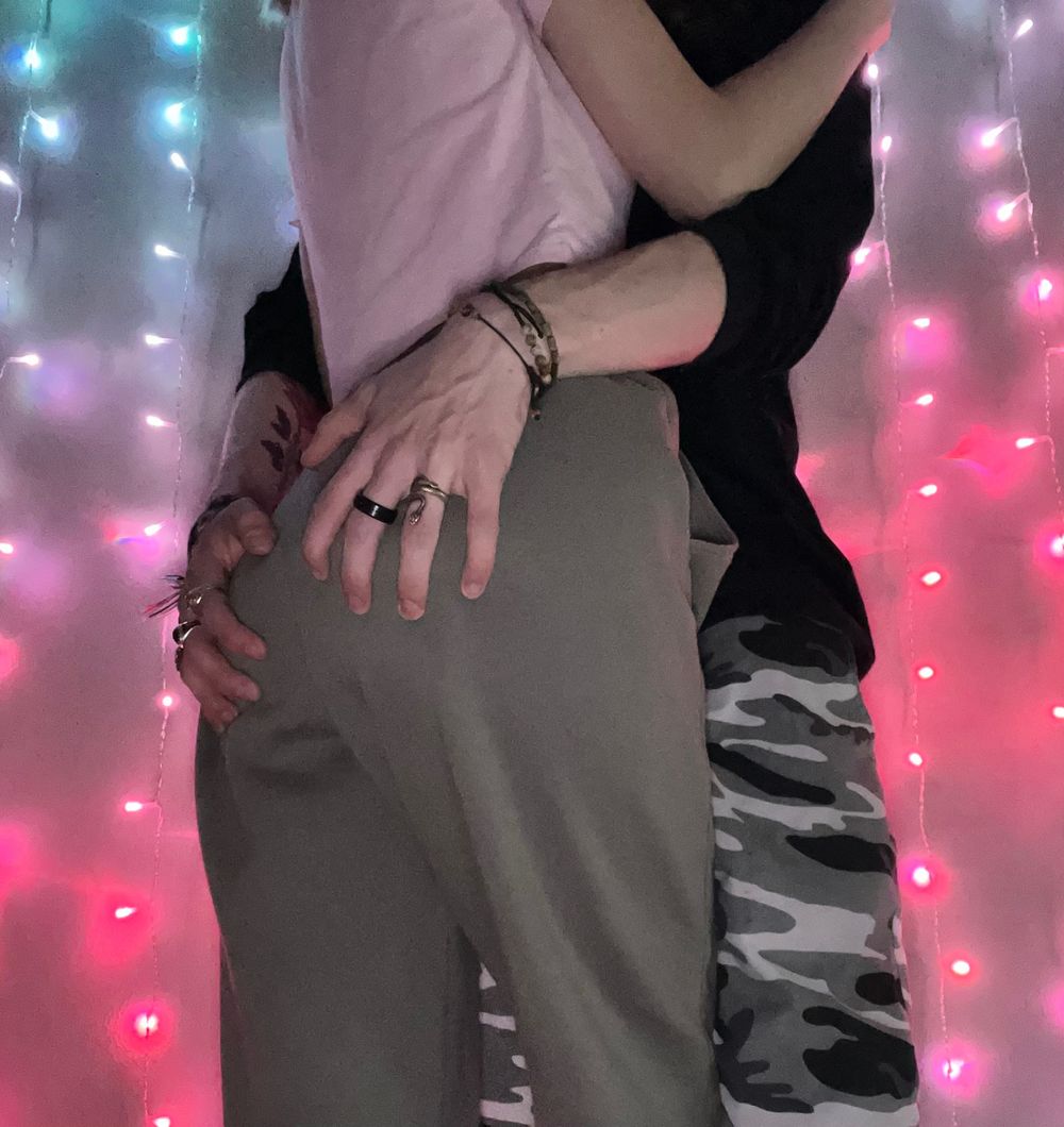 scorpiozcouple OnlyFans profile picture
