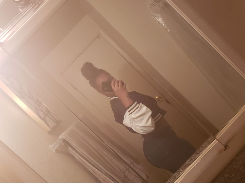 dionieshalewis OnlyFans profile picture