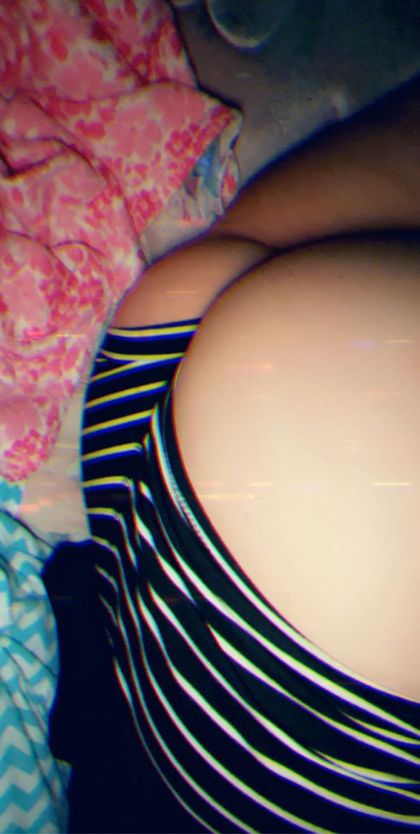 thiccthighmommmy OnlyFans picture