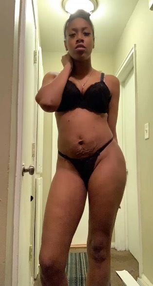 baddforeign OnlyFans picture