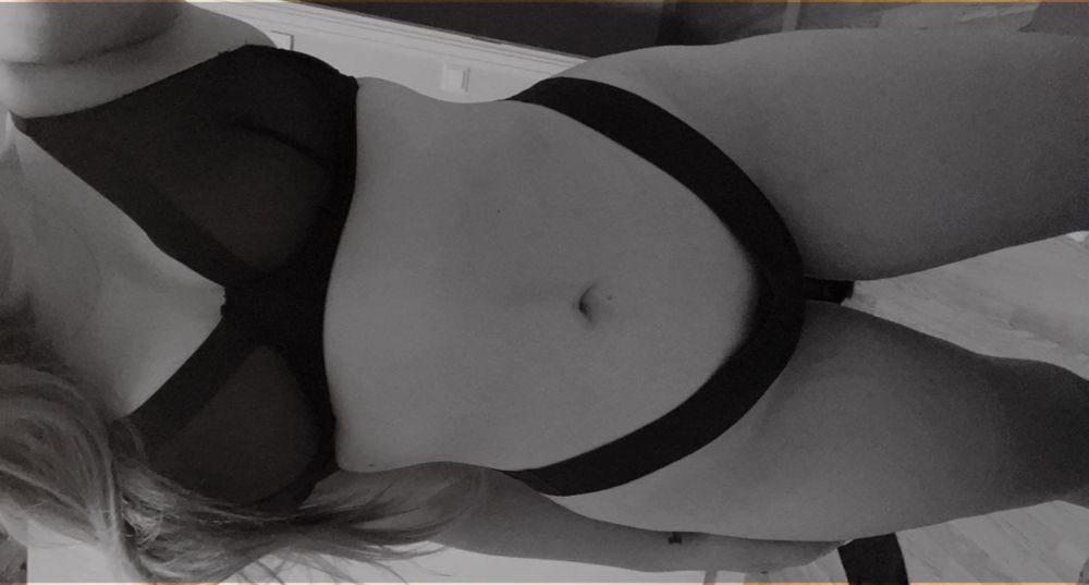 lillyhazed OnlyFans profile picture