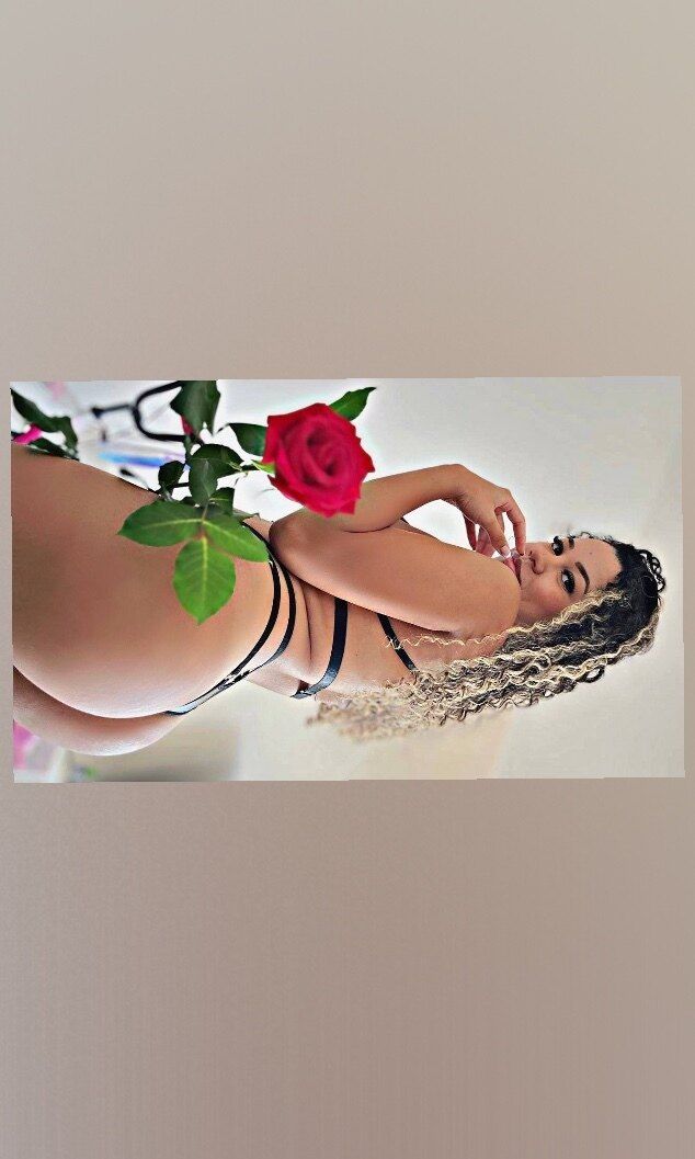 dommelucia OnlyFans profile picture