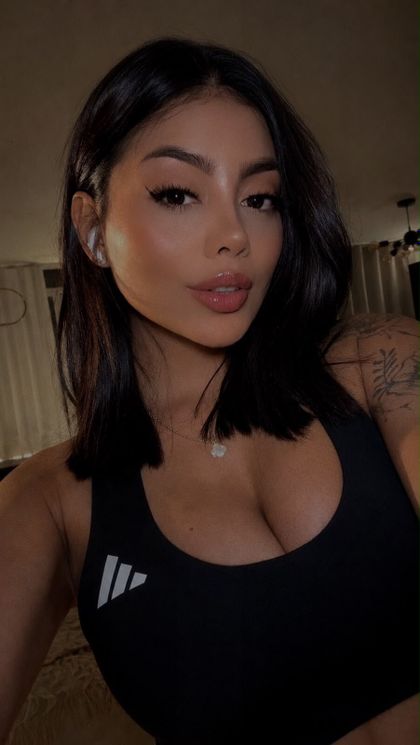adriana_model OnlyFans picture