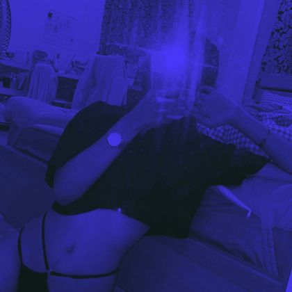 farahfarah OnlyFans picture