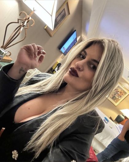 babygoldarg OnlyFans picture