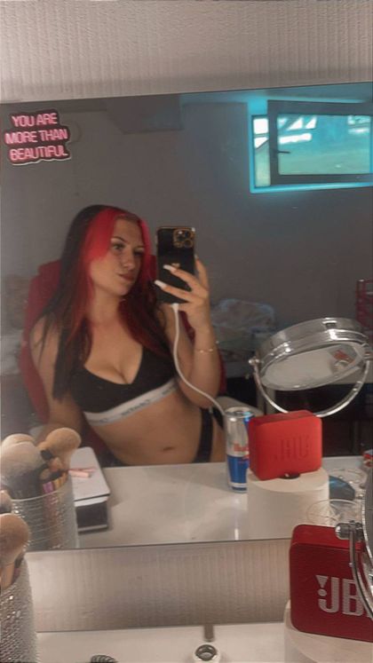 kellyyvip OnlyFans picture