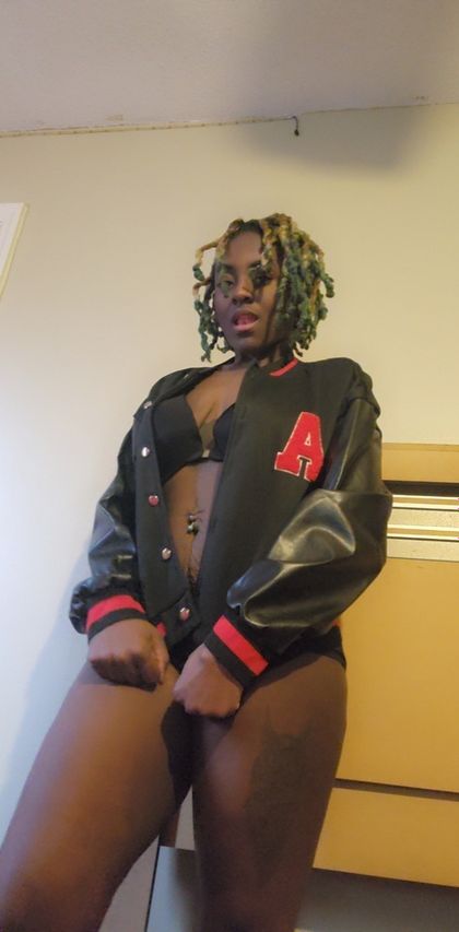 lightbrowneyes OnlyFans picture
