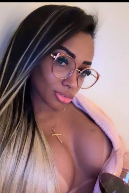 ayllabresilienne OnlyFans picture