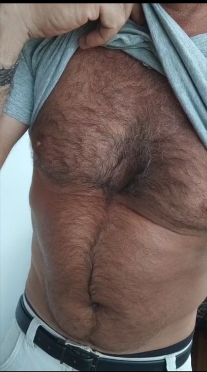 hairy.hot.man OnlyFans picture