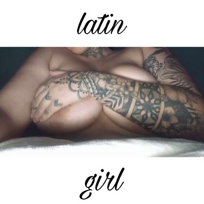 tattoosandcurvess OnlyFans picture