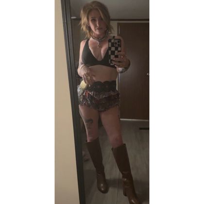 laurenishere93 OnlyFans picture