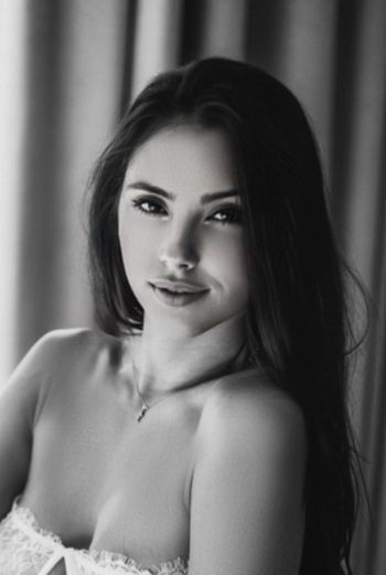 juliaby OnlyFans - Free Trial - Photos - Socials | FansMetrics.com