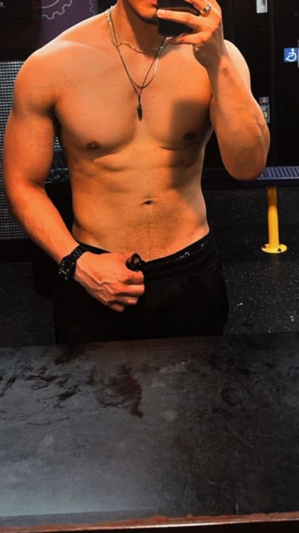 u110752072 OnlyFans picture
