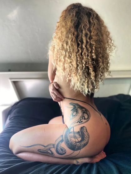 femdombecca1 OnlyFans picture