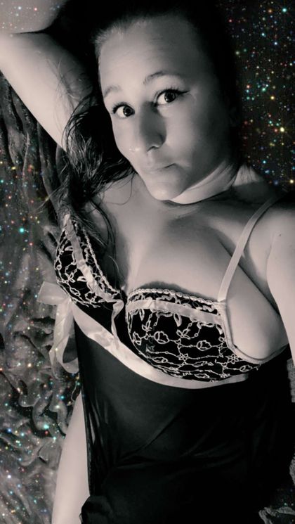 nikkiboxer OnlyFans picture
