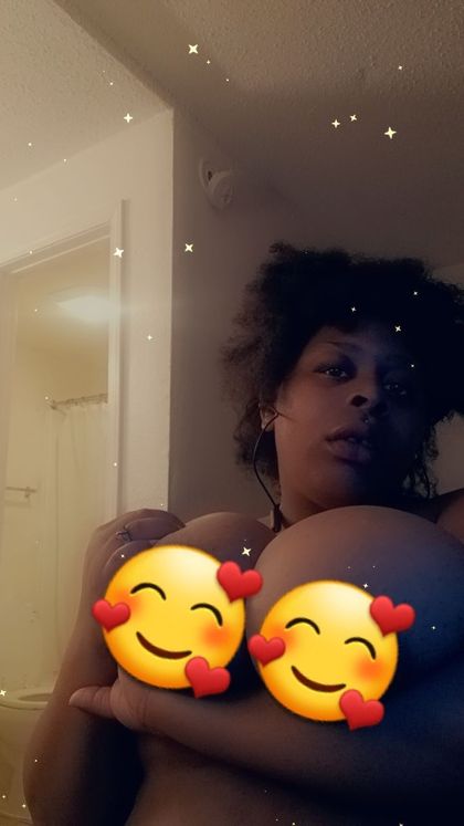 carmelchiann97 OnlyFans picture