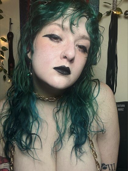 saturnmarz OnlyFans picture
