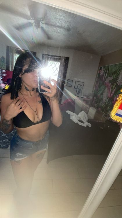 adora21 OnlyFans picture