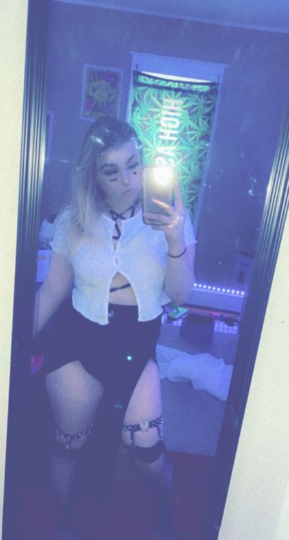 queenbheeh OnlyFans picture