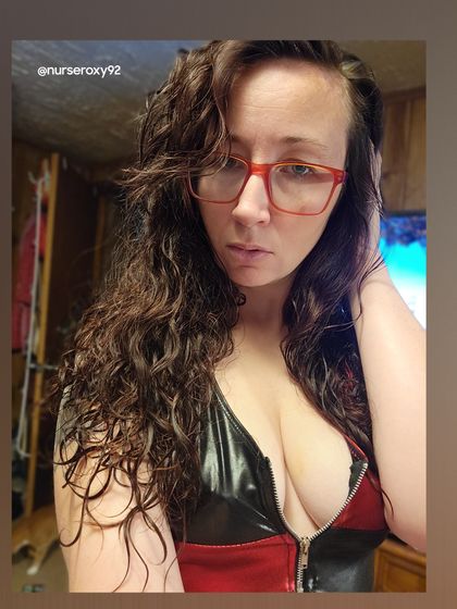 nurseroxy92vip OnlyFans picture