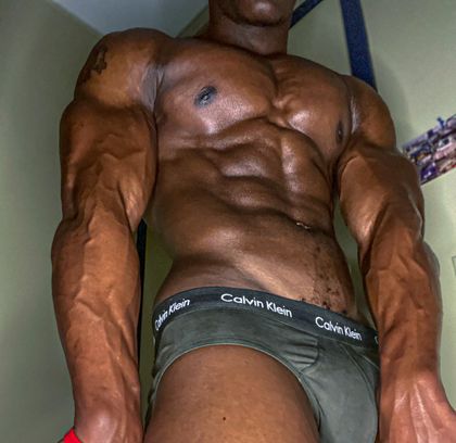 flexedpecs23 OnlyFans picture