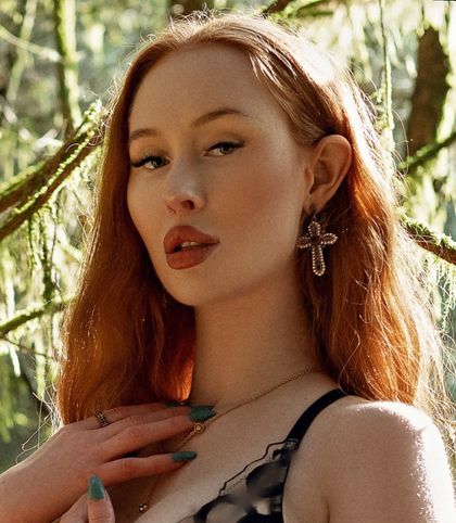 leninacrowne OnlyFans picture
