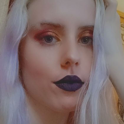 theredqueen333 OnlyFans picture
