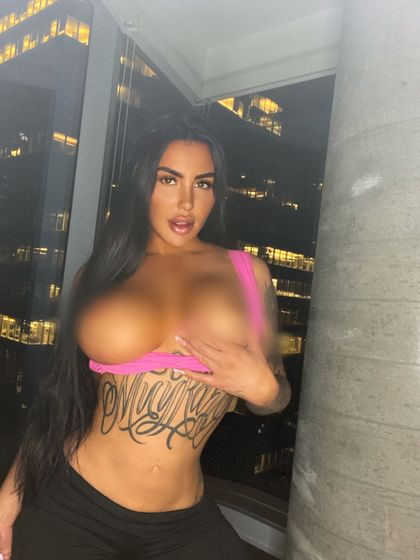 johanatorettofree OnlyFans picture