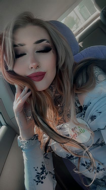haylayly OnlyFans picture
