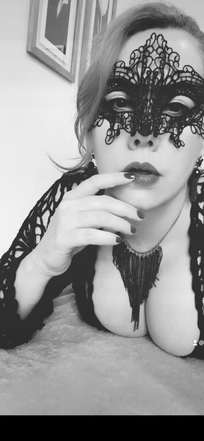 luar88luar OnlyFans picture