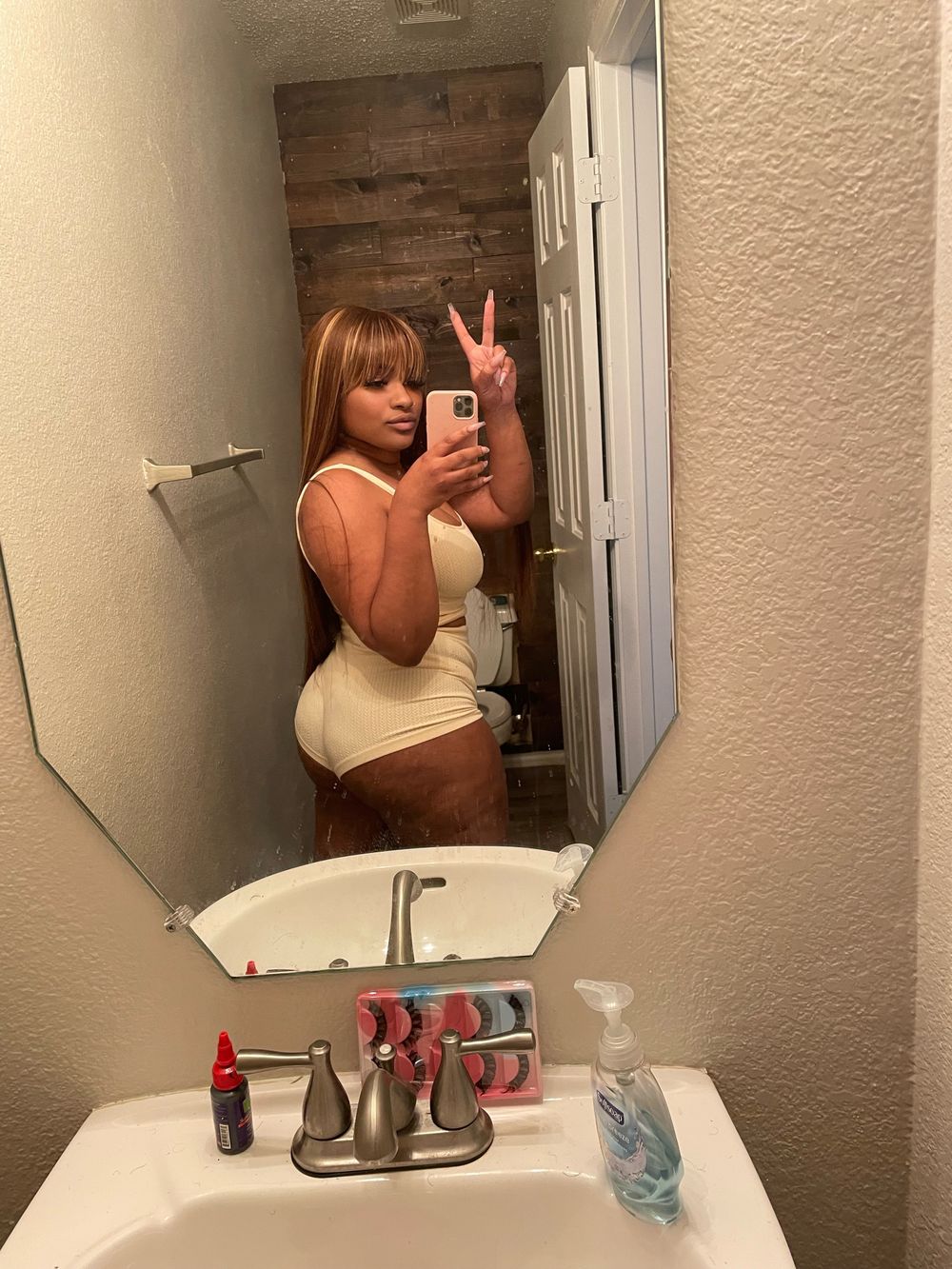cleopatrathegemini OnlyFans profile picture