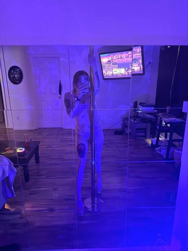 cherrybomb713 OnlyFans profile picture