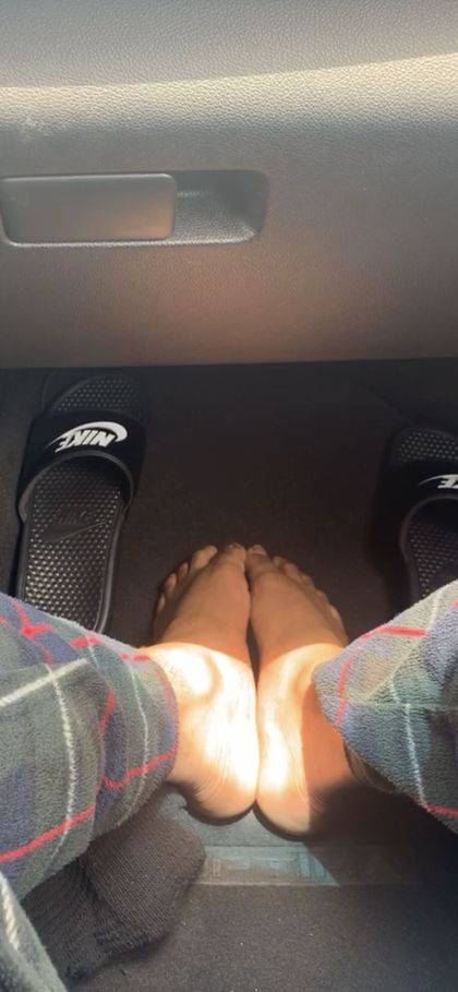 onlytoes18 OnlyFans picture