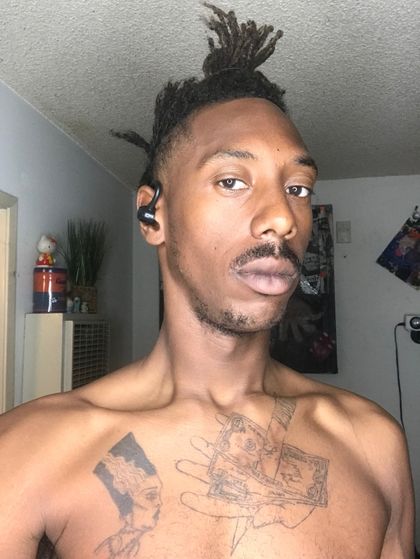 lonelyboyjoshua44 OnlyFans picture
